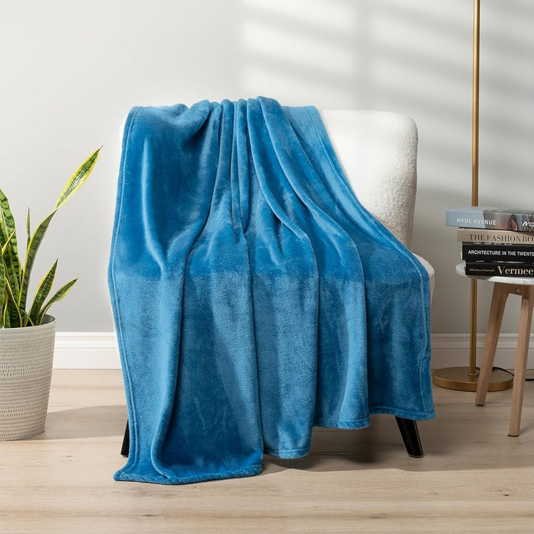 AC Fleece Blankets (Soft-Velvety)